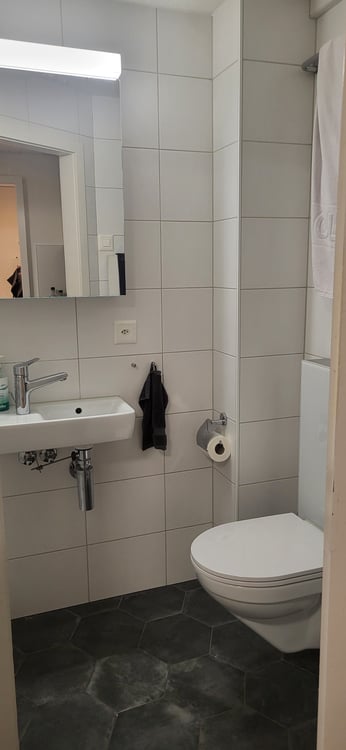 Möchten Sie zentral wohnen? 2.5 Zimmerwohnung, 2. OG rechts 15