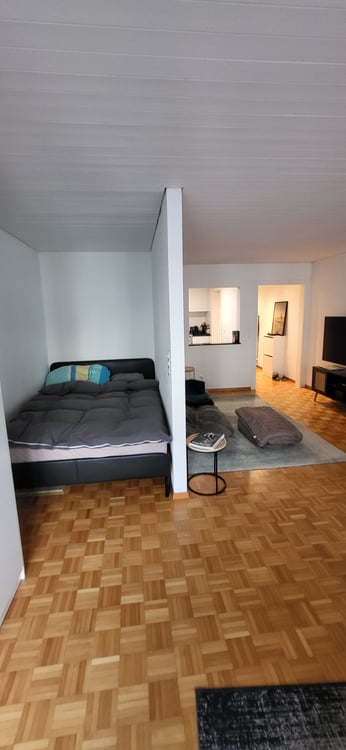 Möchten Sie zentral wohnen? 2.5 Zimmerwohnung, 2. OG rechts 23