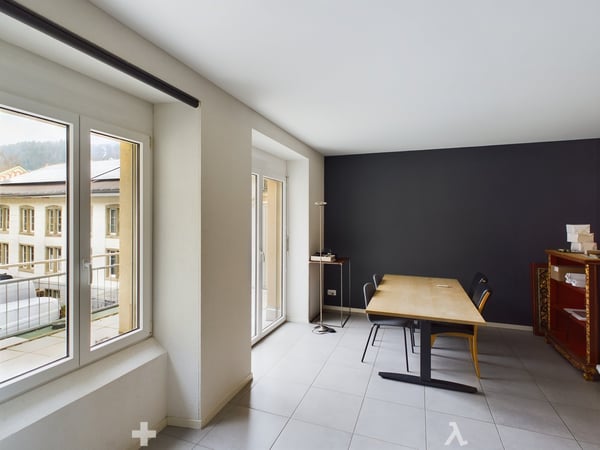 Charmante 5.5-Zimmer-Duplex-Wohnung im Herzen von Biel 3