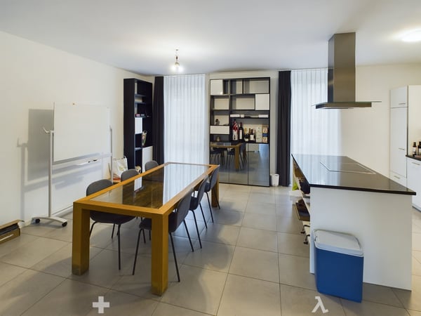 Charmante 5.5-Zimmer-Duplex-Wohnung im Herzen von Biel 1