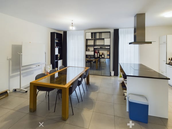 Charmante 7.5-Zimmer-Duplex-Wohnung im Herzen von Biel 1