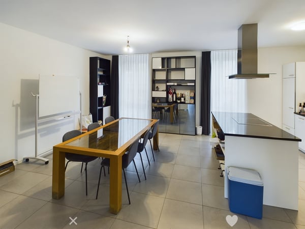 Charmante 5.5-Zimmer-Duplex-Wohnung im Herzen von Biel 1