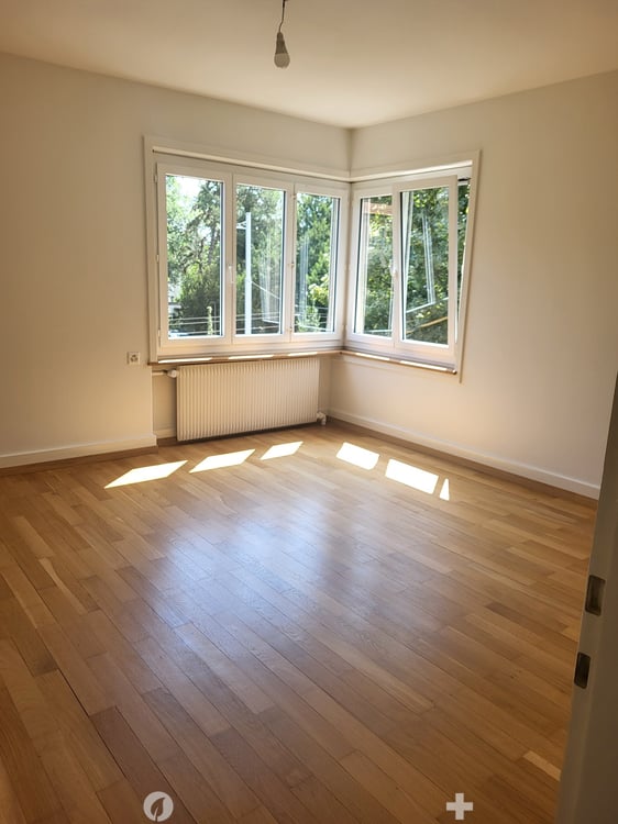 Helle 3-Zimmer-Wohnung mit Balkon an der General-Dufour-Strasse in Biel 6