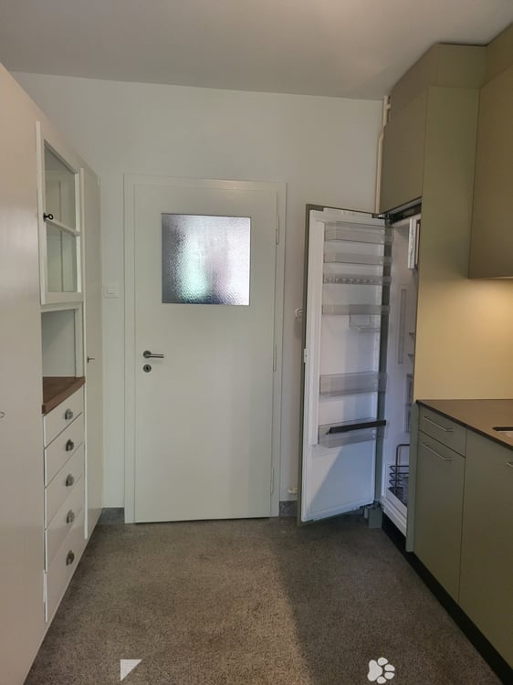 Helle 3-Zimmer-Wohnung mit Balkon an der General-Dufour-Strasse in Biel 3
