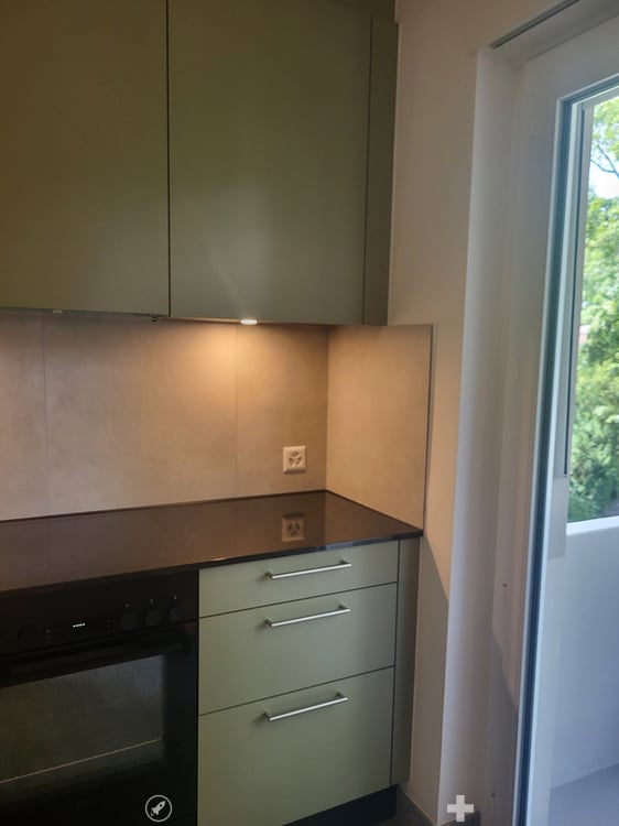 Helle 4-Zimmer-Wohnung mit Balkon an der General-Dufour-Strasse in Biel 2
