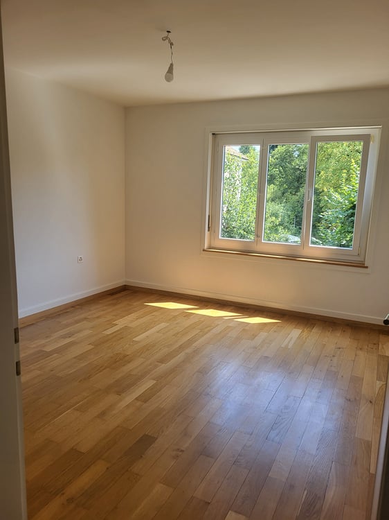 Helle 3-Zimmer-Wohnung mit Balkon an der General-Dufour-Strasse in Biel 5