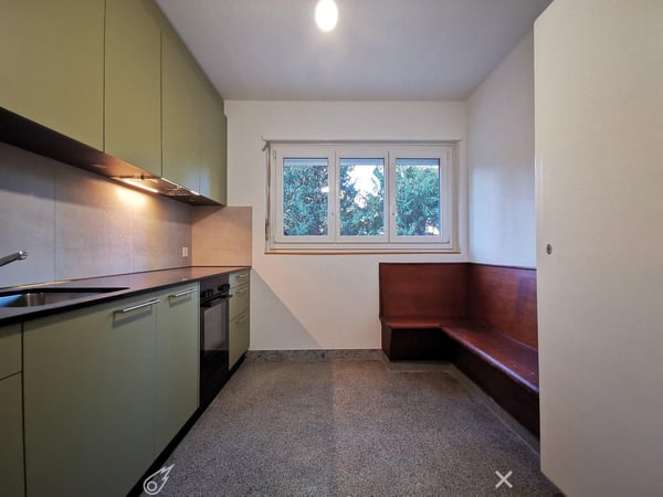 Helle 3-Zimmer-Wohnung mit Balkon an der General-Dufour-Strasse in Biel 3