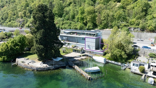 Exklusive Triplex-Wohnung mit direktem Seeanstoss und eigenem Bootsplatz in Twann-Tüscherz 1