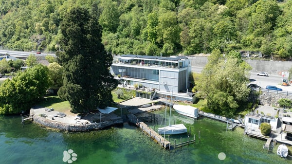 Exklusive Triplex-Wohnung mit direktem Seeanstoss und eigenem Bootsplatz in Twann-Tüscherz 2