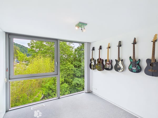 Exklusive Triplex-Wohnung mit direktem Seeanstoss und eigenem Bootsplatz in Twann-Tüscherz 3