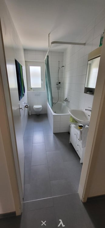 3-Zimmerwohnung mit Balkon, 1. OG rechts 6
