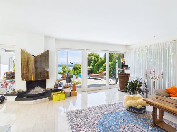Exklusive Villa mit Pool und Seesicht in Ligerz 8