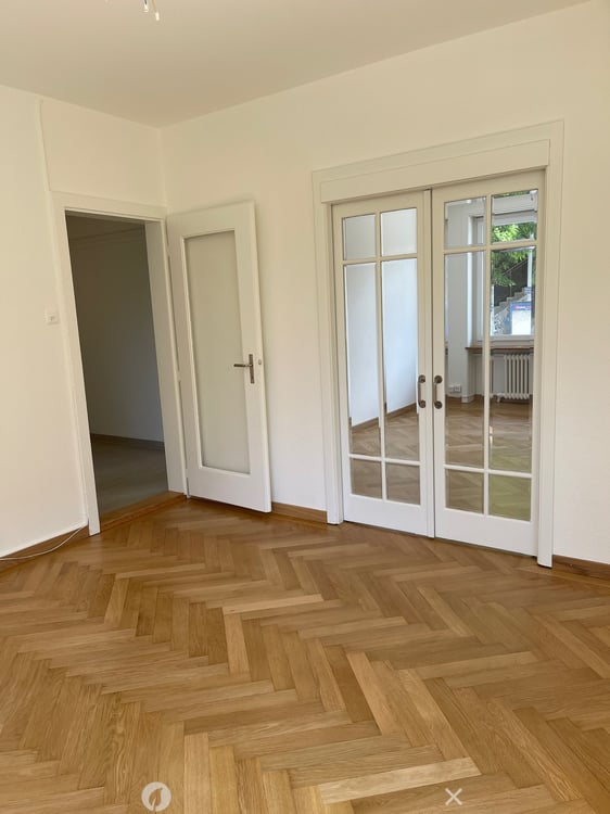 Tolle 4.5-Zimmer-Wohnung im Altbau an der General-Dufour-Strasse in Biel 3
