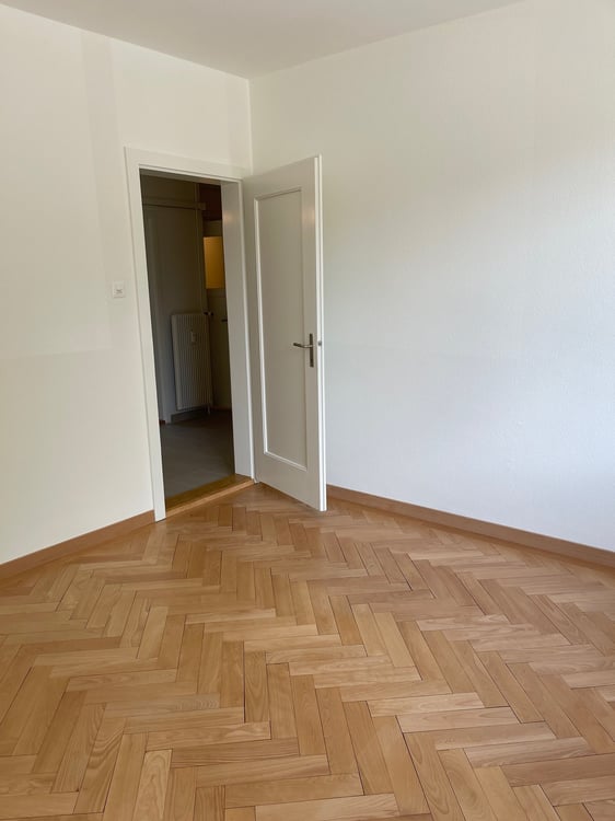 Tolle 4.5-Zimmer-Wohnung im Altbau an der General-Dufour-Strasse in Biel 8