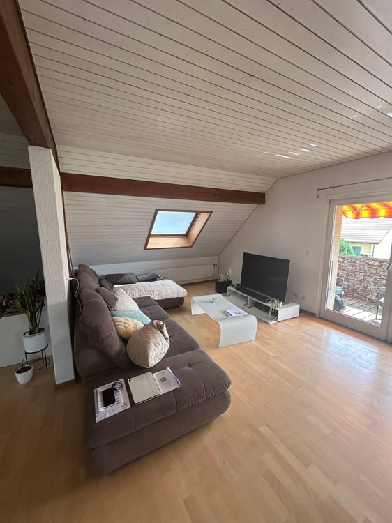 In 2-Familenhaus mit Garten- und Poolnutzung 13