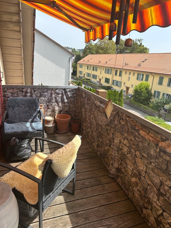 In 2-Familenhaus mit Garten- und Poolnutzung 17