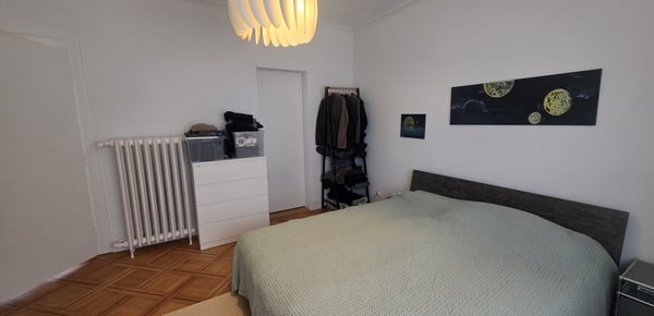 4-Zimmerwohnung mit 3 Balkonen und hohen Decken 11