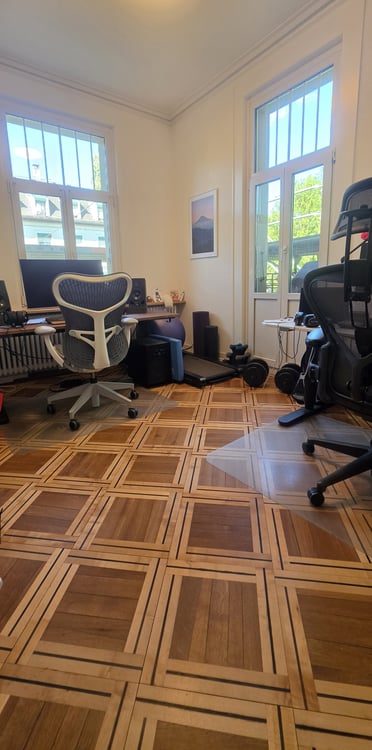 4-Zimmerwohnung mit 3 Balkonen und hohen Decken 19