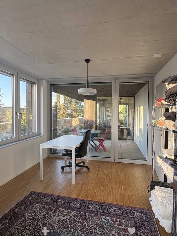 Moderne 2.5-Zimmer-Wohnung im Neubau in Biel 6
