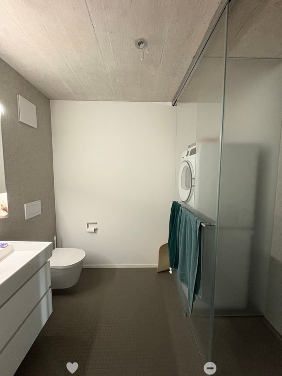 Moderne 2.5-Zimmer-Wohnung im Neubau in Biel 4