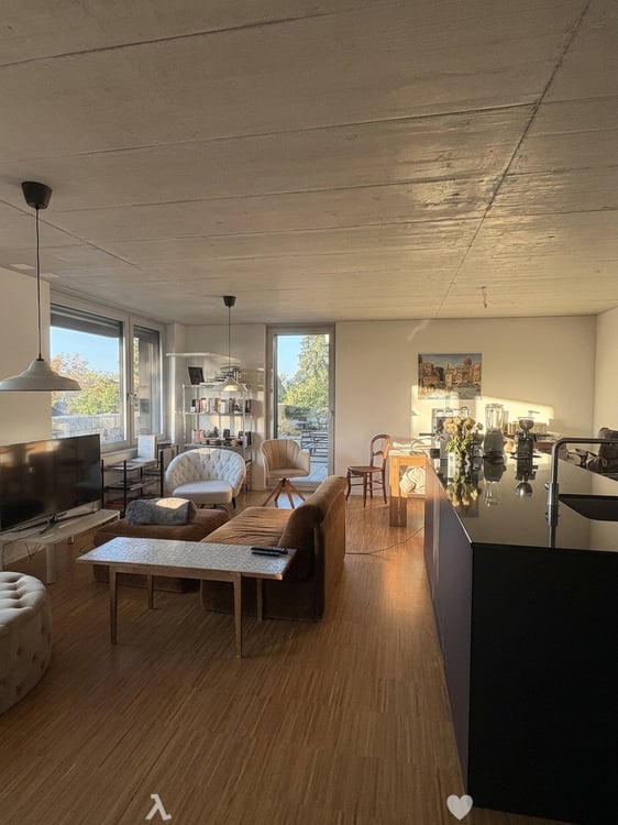Moderne 2.5-Zimmer-Wohnung im Neubau in Biel 3