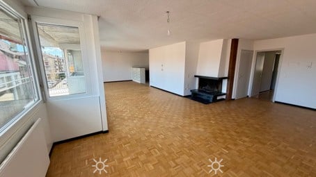 Außergewöhnliche 4.5-Zimmer-Wohnung mit diversen Balkone und Lift in Biel 3