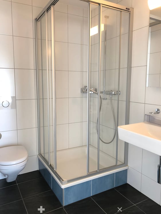 Helle 3-Zimmer-Dachwohnung mit Balkon und Minergie-Zertifikat in Biel 5