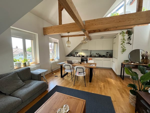 Moderne 3.5 Zimmer-Dachwohnung mit Galerie und Terrasse 10