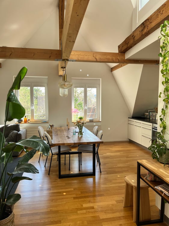 Moderne 3.5 Zimmer-Dachwohnung mit Galerie und Terrasse 11