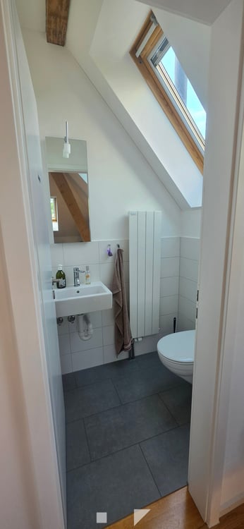Moderne 3.5 Zimmer-Dachwohnung mit Galerie und Terrasse 6