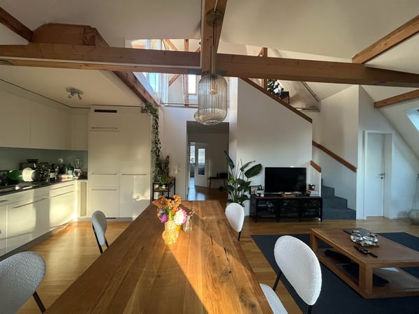 Moderne 3.5 Zimmer-Dachwohnung mit Galerie und Terrasse 18
