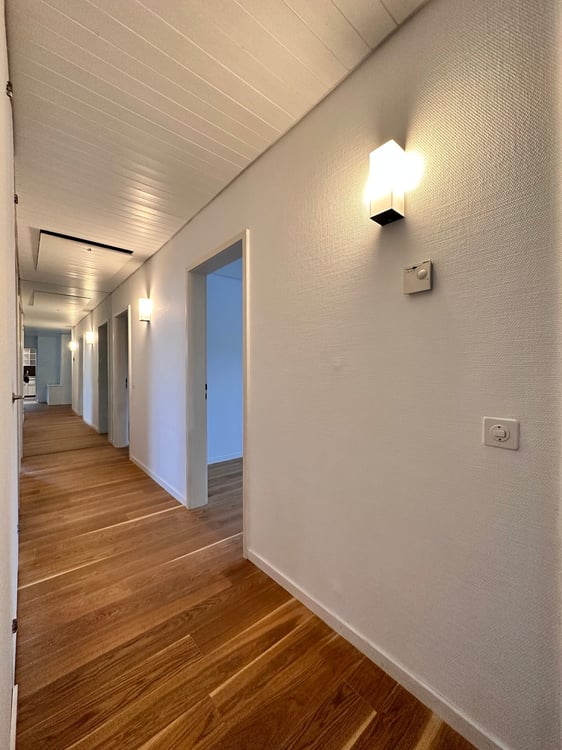 Charmante 7-Zimmer-Villa zur Miete in Büren an der Aare 10