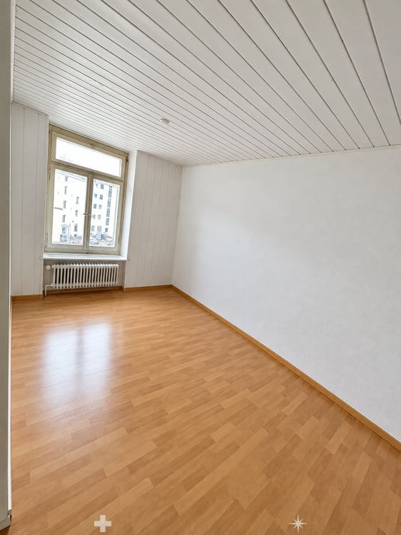 Praxis/Gewerbefläche an zentraler Lage 3