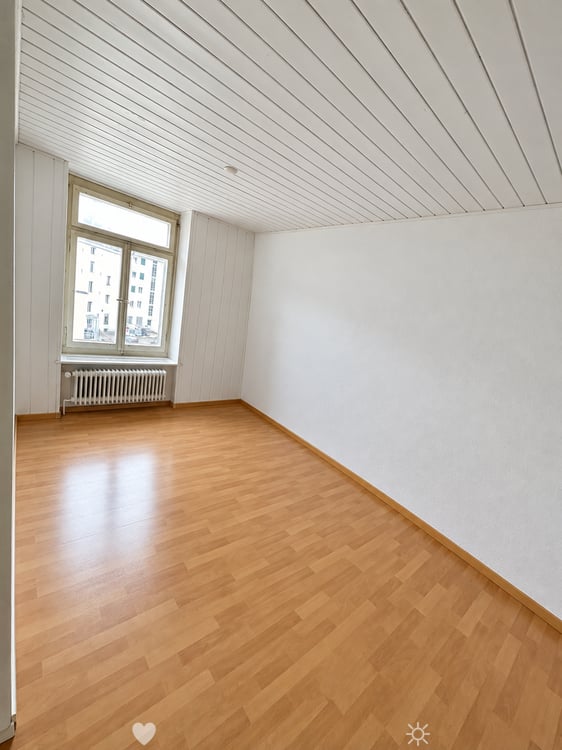 Praxis/Gewerbefläche an zentraler Lage 3
