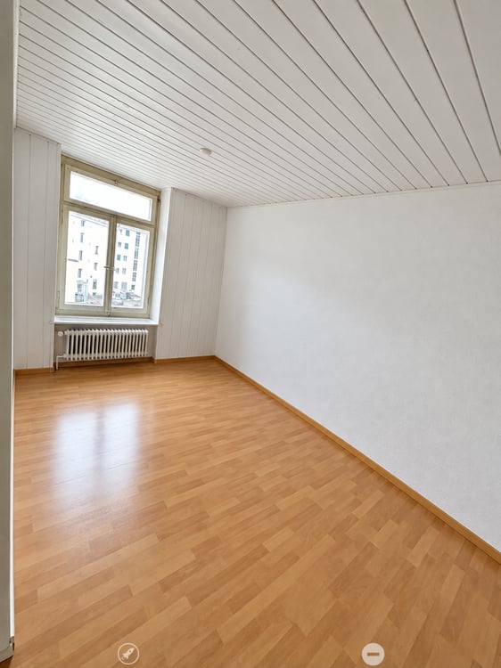 Praxis/Gewerbefläche an zentraler Lage 3
