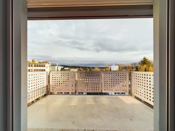 4.5-Zimmer-Duplex-Altbauwohnung mit Balkon und Garten 12