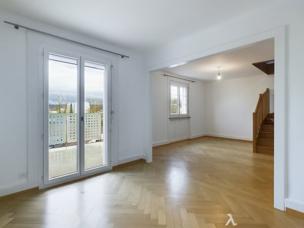 5.5-Zimmer-Duplex-Altbauwohnung mit Balkon und Garten 7