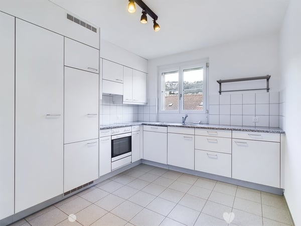 5.5-Zimmer-Duplex-Altbauwohnung mit Balkon und Garten