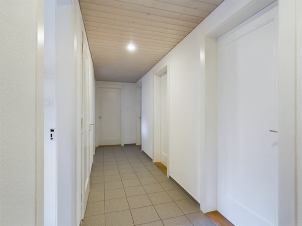 4.5-Zimmer-Duplex-Altbauwohnung mit Balkon und Garten 5