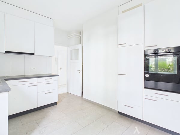 Mehrfamilienhaus mit 9 Wohnungen an der General-Dufour-Strasse in Biel 4