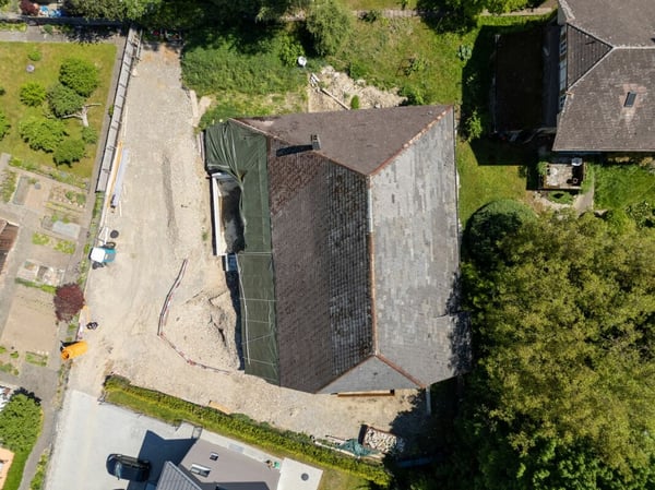 Historische Liegenschaft mit bewilligtem Umbauprojekt und Entwicklungspotenzial 12