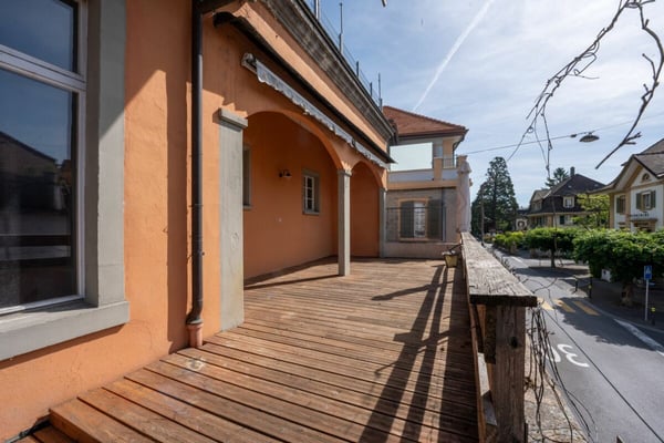Historisches Mehrfamilienhaus mit Wohn- und Gewerbenutzung - Altstadt La Neuveville 7
