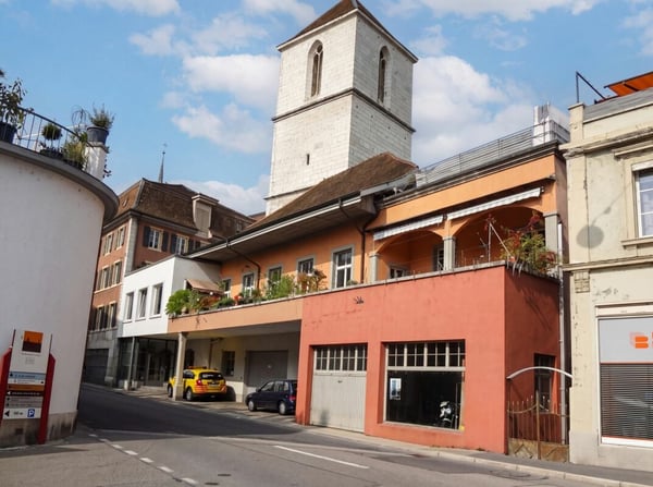 Historisches Mehrfamilienhaus mit Wohn- und Gewerbenutzung - Altstadt La Neuveville 4