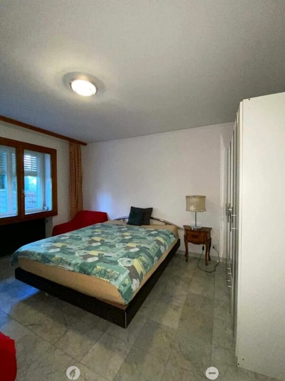 Ruhige 2.5-Zimmer-Gartenwohnung mit Sitzplatz - Brüggstrasse 74, Biel 6
