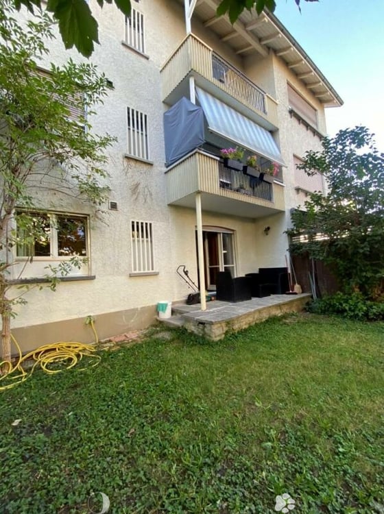 Ruhige 3.5-Zimmer-Gartenwohnung mit Sitzplatz - Brüggstrasse 74, Biel 1