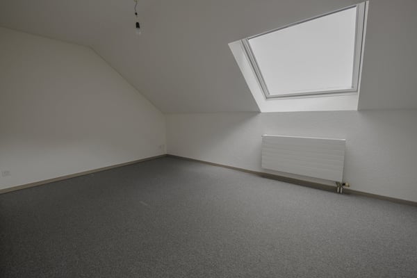 Schöne Dachwohnung mit Aussicht 9