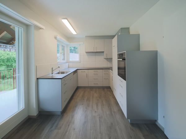 Attraktive 1.5-Zimmerwohnung mit Balkon & Cheminée in 6-Familienhaus in Ramiswil 3