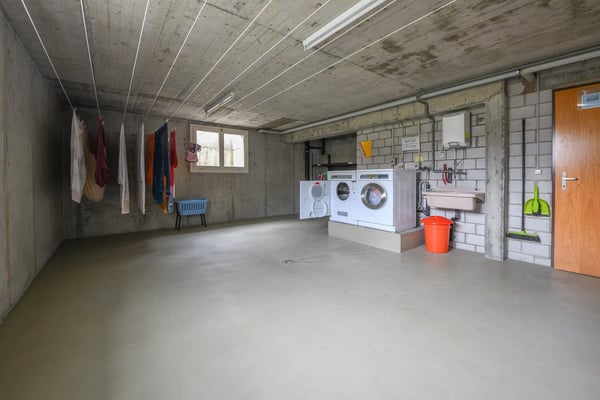 Attraktives 6-Familienhaus mit Einstellhalle – solide Anlageimmobilie in Ramiswil 6