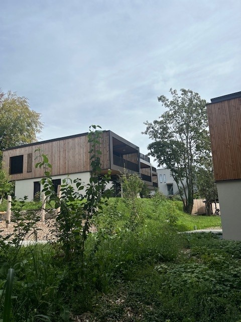 Maison jumelée avec grand disponible en sous-sol de 60 m2 12
