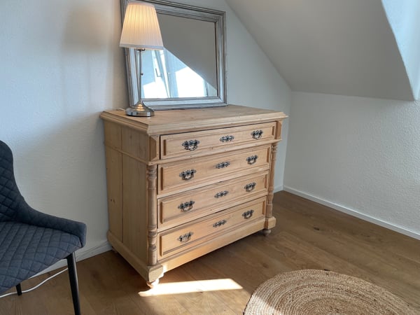 1½ ZIMMER-DACHWOHNUNG IN LUTERBACH (SO), MÖBLIERT, TEMPORÄR 2